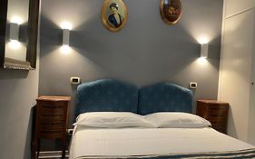 Via Veneto Suite 104